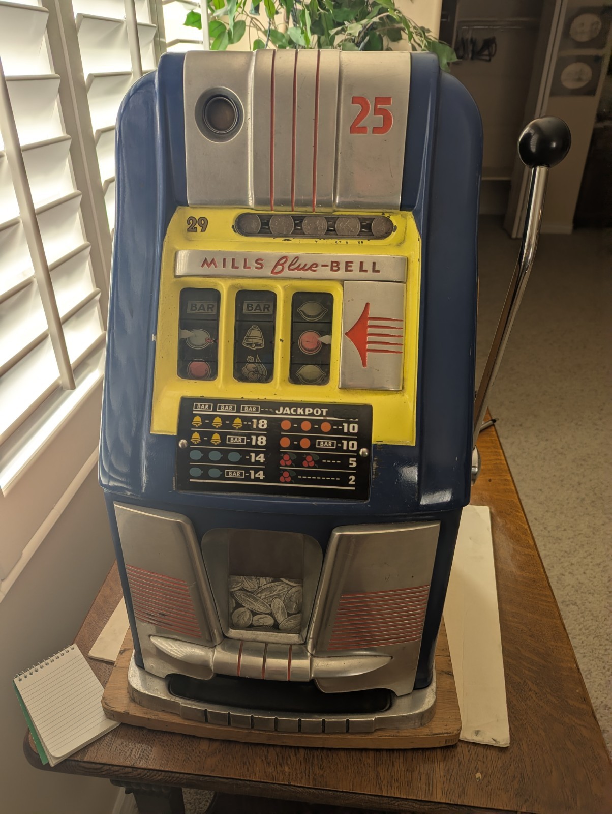 Mills Blue Bell 25c Slot Machine Mills Blue Bell 25c Slot Machine