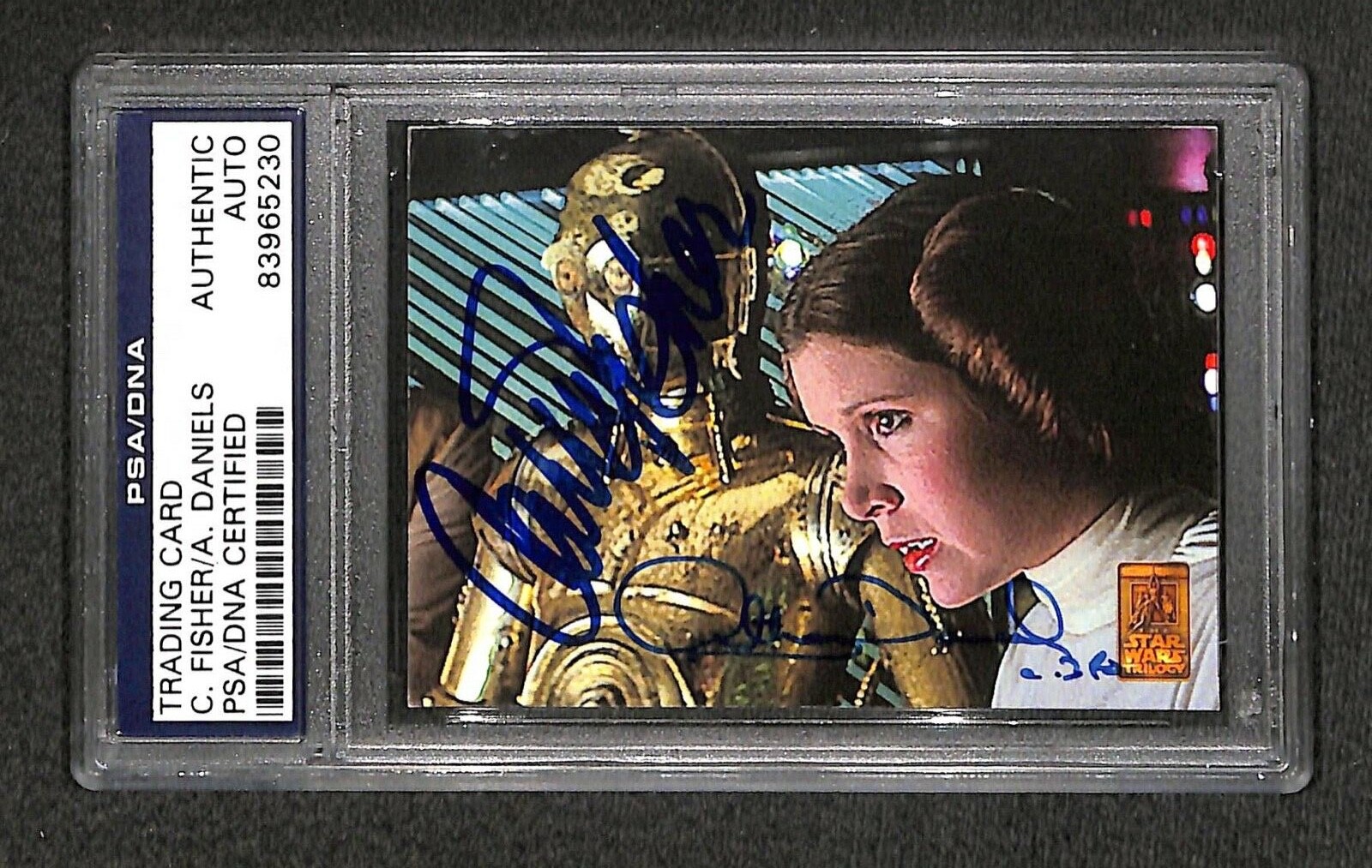 Signed Carrie Fisher 1997 Merlin #31 STAR WARS Card Princess Leia Auto RARE PSA