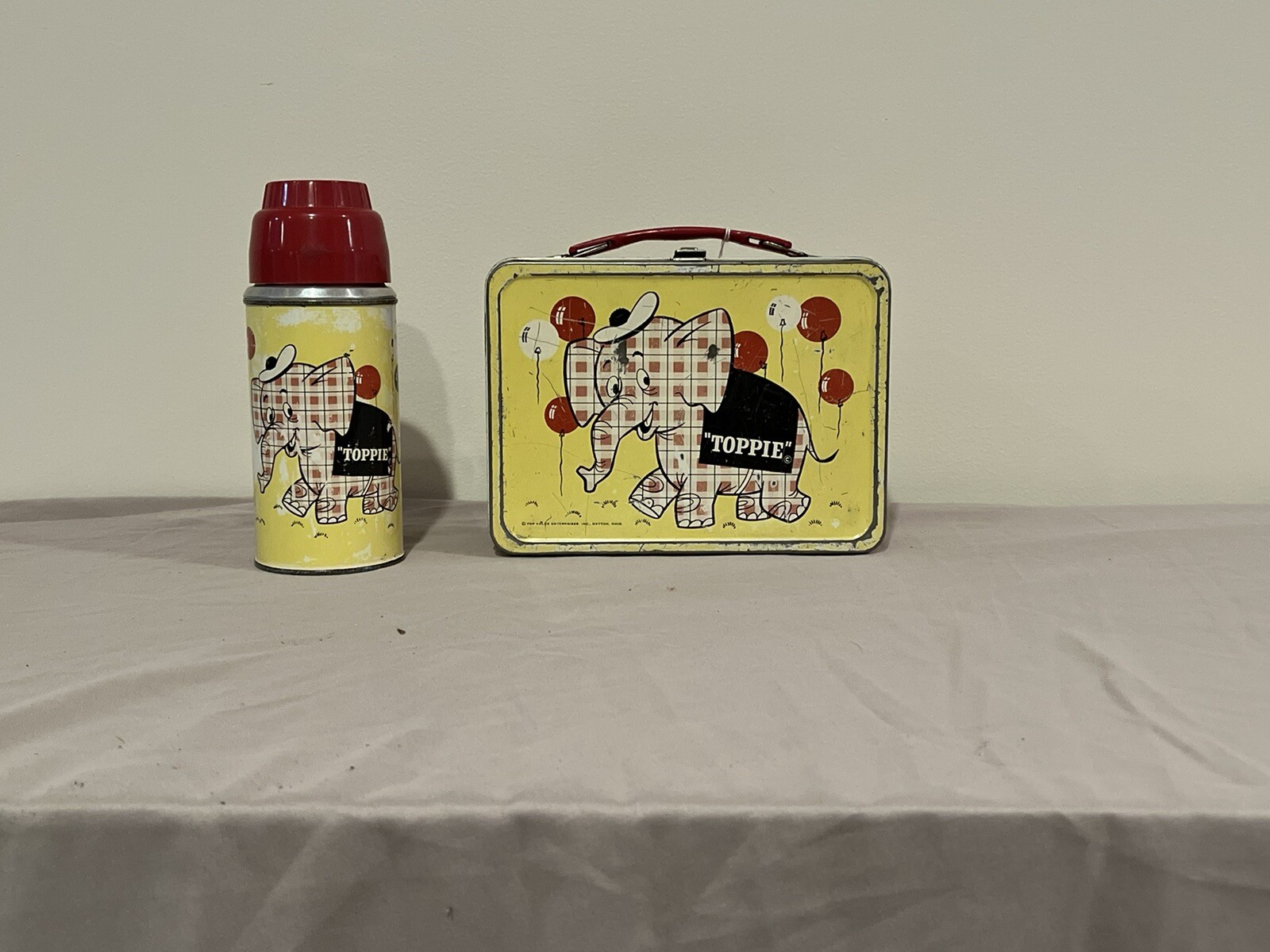 Rare Vintage Metal Lunchbox Collection - 200 with thermoses