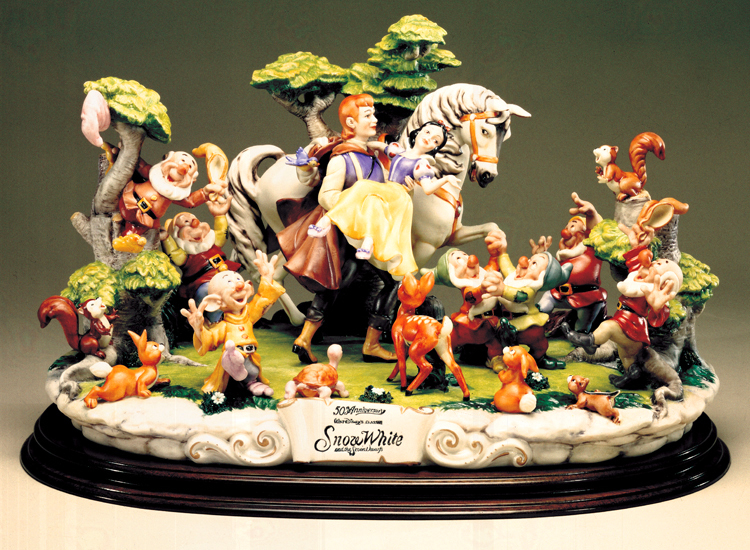 LZD-70 B Snow White Prince 7 Dwarfs & Friends 50 Anniversary DISNEY Capodimonte